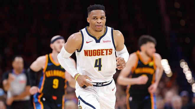 拍照打卡的 拍照打卡的