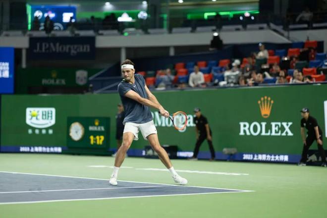 至今仍然位 至今仍然位